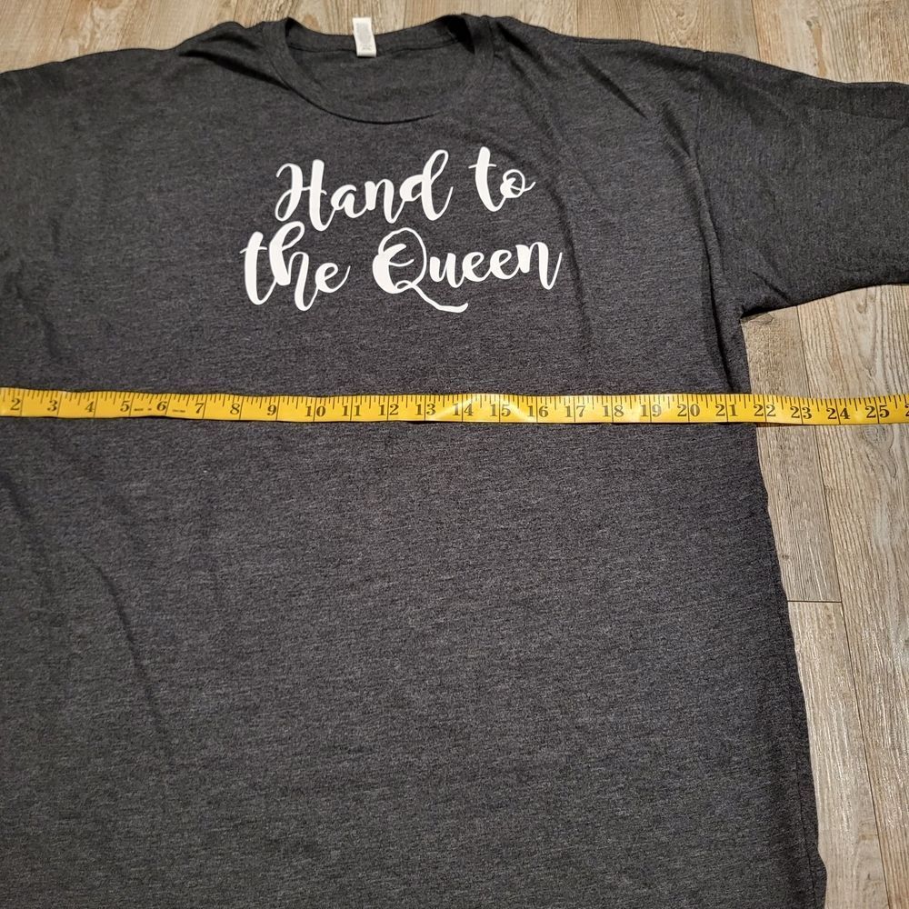 Canvas Heathered Charcoal Grey Hand to the Queen Graphic Print T-Shirt Womens XL - Picture 3 of 6
